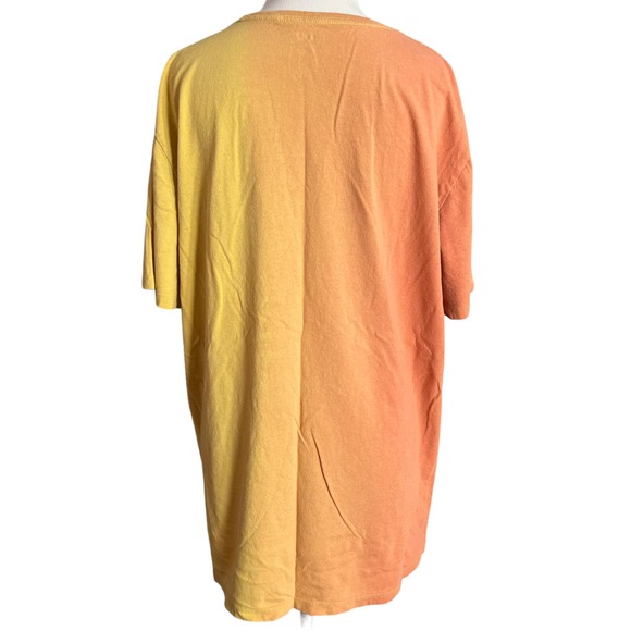 Def Leppard Two Tone Graphic Tee - Picture 3 of 6